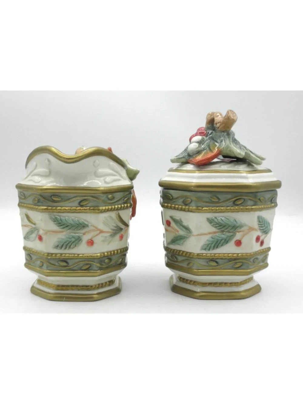 Winter Wonderland by Fitz & Floyd Cream & Covered Sugar Set Pattern Code: FITWIW